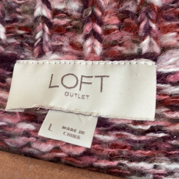 Sweater - Picture 2 of 7